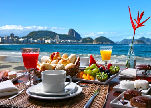 Eating-Healthy-On-Vacation